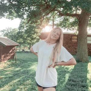 Meet your Posher, Laci jo